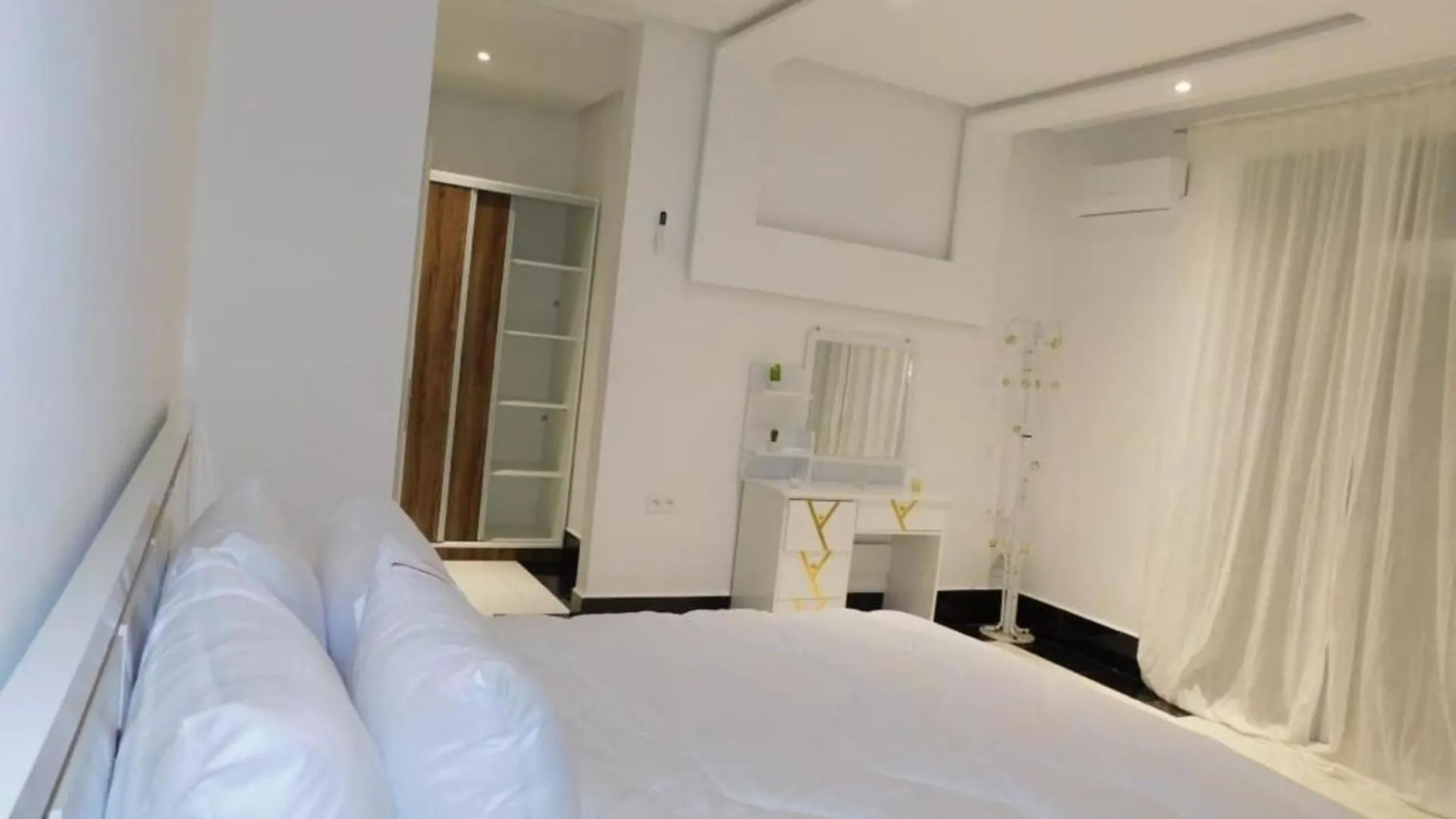 Wonderful 4 Bdrms Villa With Pool S42018 아가디르
